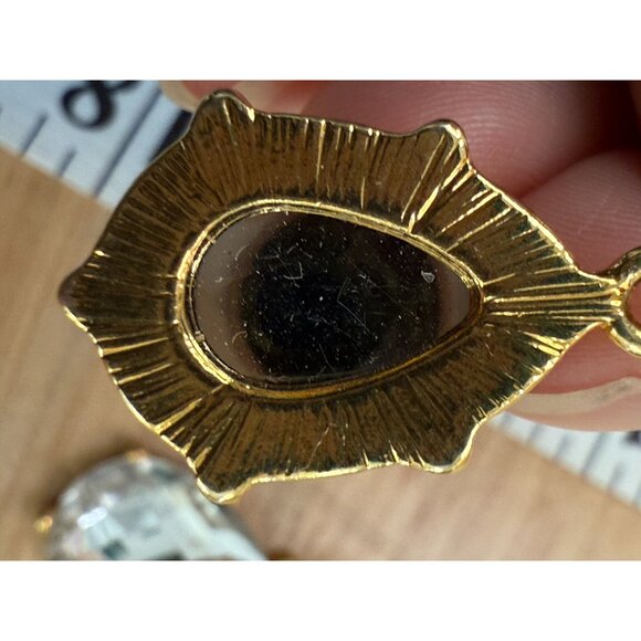 Joan Rivers Gold Tone Leverback Earrings With Faceted Clear Crystal Teardrops Fo - Picture 9 of 9